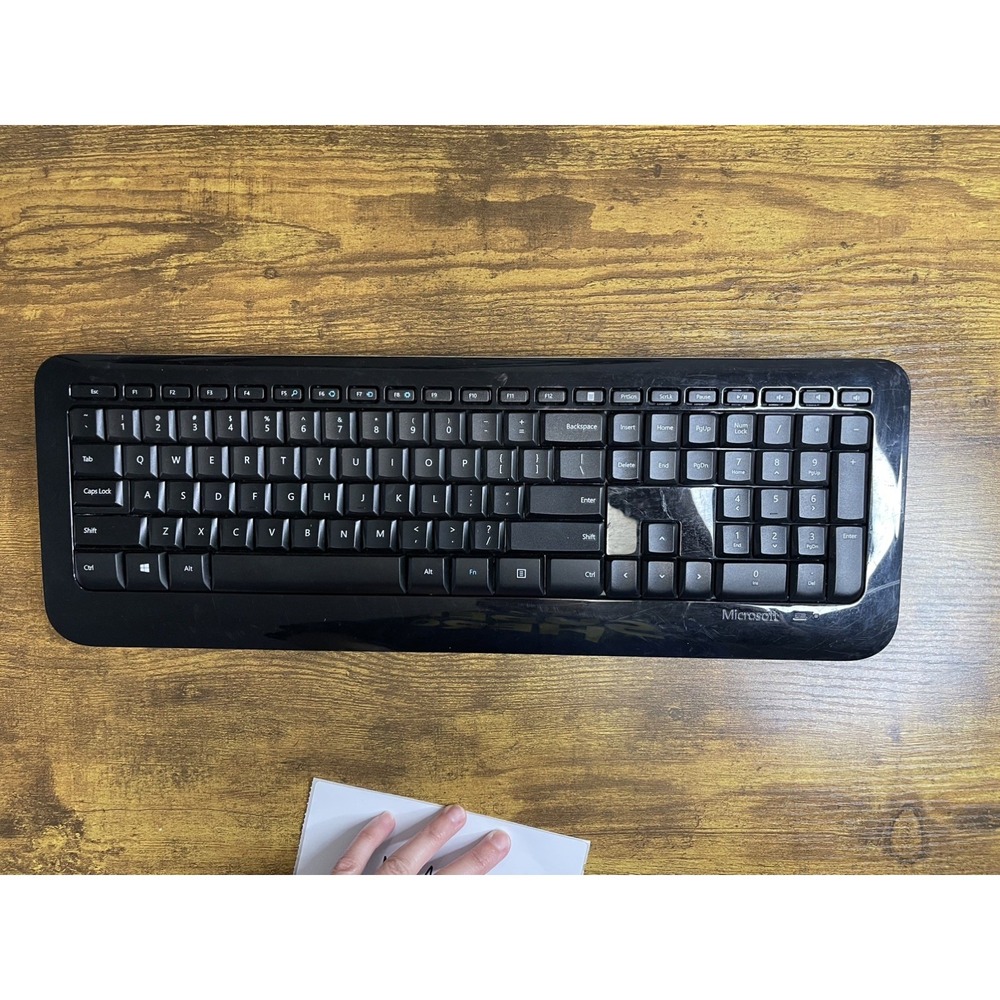 Microsoft‎ 850 Wireless Desktop Keyboard.   M.1